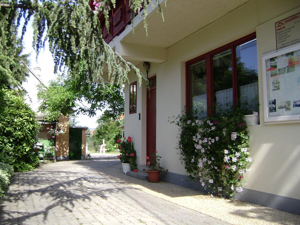 HévízMuskatli Vendeghaz住宿加早餐旅馆 外观 照片